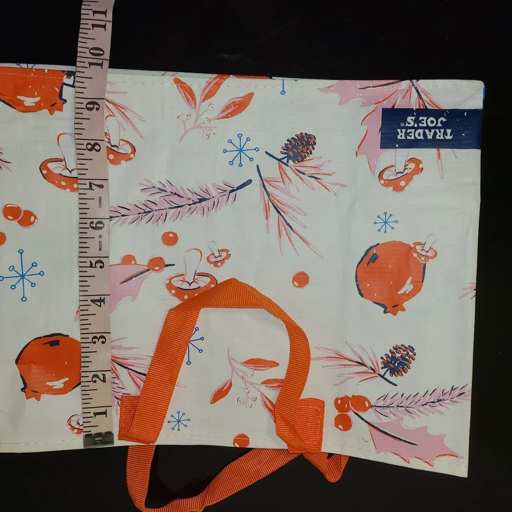 NWOT Trader Joe's 2024 Christmas Holiday Mini Gift Bag White Red Blue Murshrooms